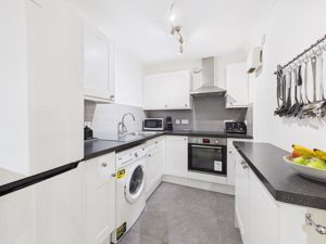 Kitchen- click for photo gallery